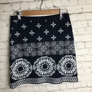 Tommy Hilfiger Navy & White Skirt Sz 4